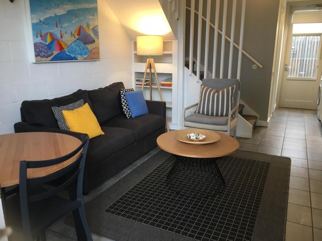 Oceanic Sorrento Apartment Exterior photo